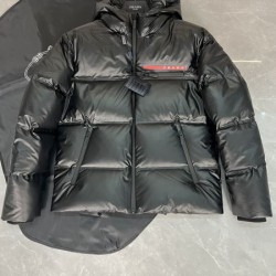 2024FW PRADA プラダ 呼び声が高い新名品 メンズ用 ダウンジャケット
