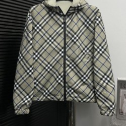 2024FW BURBERRY バーバリー 印象に残るデザイン コート