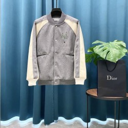 2024FW DIOR ディオール 着回し力抜群のシンプル コート