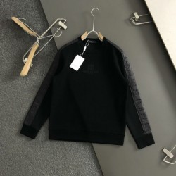 2024FW GIVENCHY ジバンシィ 海外の顧客限定先行セール プルオーバー 