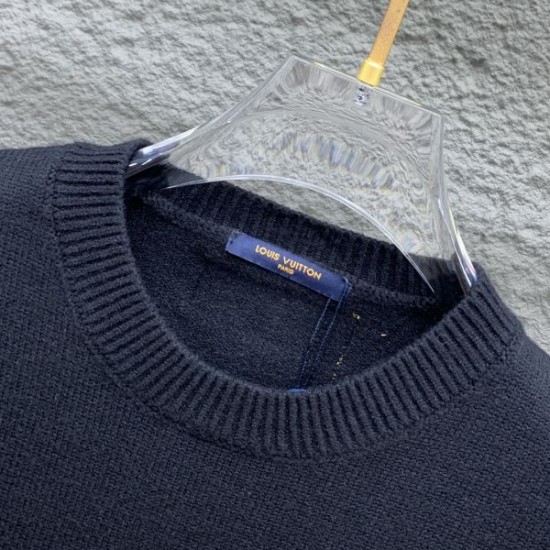 2024FW LOUIS VUITTON ルイヴィトン 今年流の人気コーデ セーター 2024FW LOUIS VUITTON ルイヴィトン 今年流の人気コーデ セーター