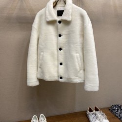 2024FW PRADA プラダ 日本でも根強い人気のブランド コート