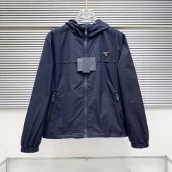 2024FW PRADA プラダ 手持ち在庫あり海外セレブ愛用 コート