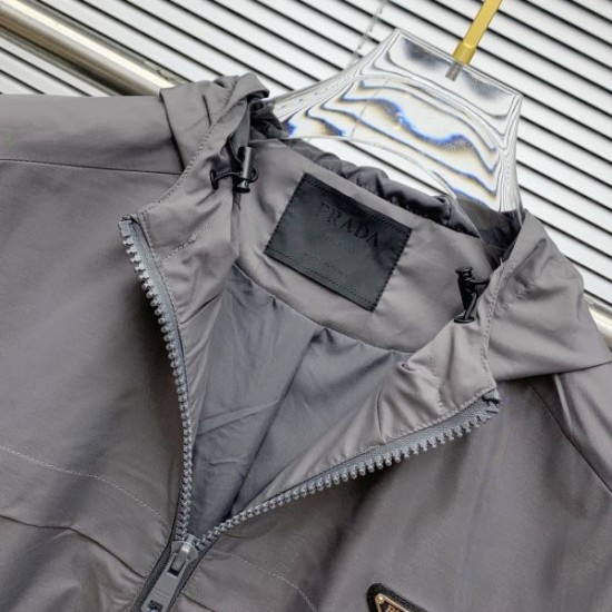 2024FW PRADA プラダ 手持ち在庫あり海外セレブ愛用 コート 2024FW PRADA プラダ 手持ち在庫あり海外セレブ愛用 コート