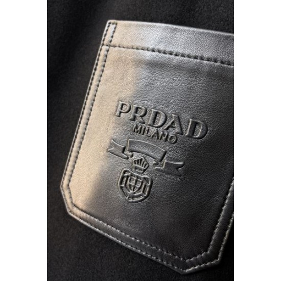 2024FW PRADA プラダ 最新先取りおしゃれなロゴ入り コート 2024FW PRADA プラダ 最新先取りおしゃれなロゴ入り コート