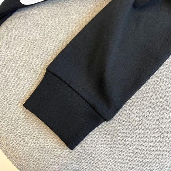 2024FW BALENCIAGA バレンシアガ 可愛い完売確実 大人気 長袖Tシャツ 2024FW BALENCIAGA バレンシアガ 可愛い完売確実 大人気 長袖Tシャツ