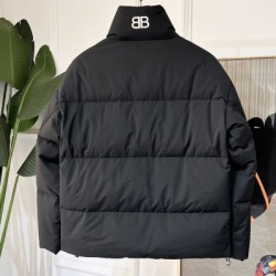 2024FW BALENCIAGA バレンシアガ ブームは再熱中 メンズ用 ダウンジャケット 