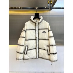 2024FW BALENCIAGA バレンシアガ 今度こそ完売！ メンズ用 ダウンジャケット 