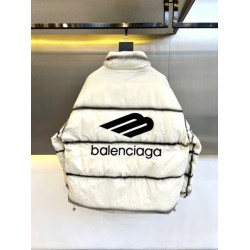 2024FW BALENCIAGA バレンシアガ 今度こそ完売！ メンズ用 ダウンジャケット 