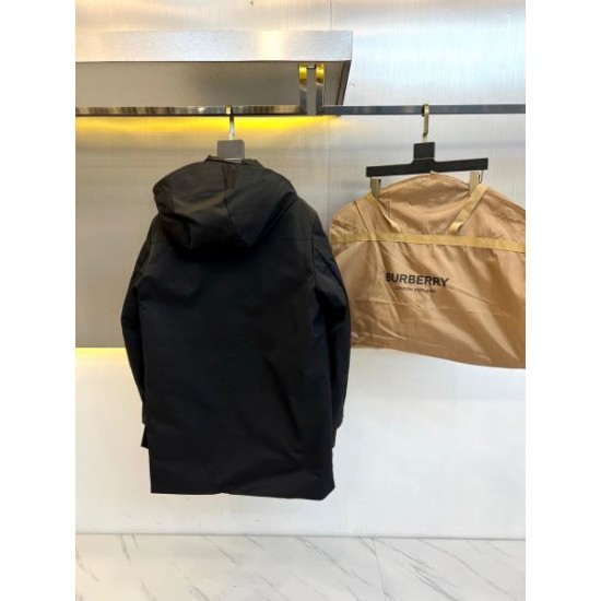 2024FW BURBERRY バーバリー 主役級アイテム メンズ用 ダウンジャケット