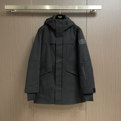 2024FW BURBERRY バーバリー 圧倒的な高級感 メンズ用 ダウンジャケット