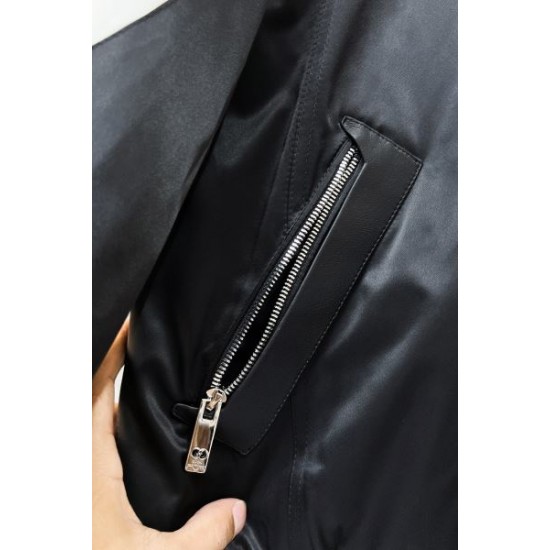 2024FW GUCCI グッチ 累積売上総額第1位! メンズ用 ダウンジャケット 2024FW GUCCI グッチ 累積売上総額第1位! メンズ用 ダウンジャケット