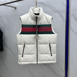 2024FW GUCCI グッチ 今季買い逃した人必見! メンズ用 ダウンベスト 