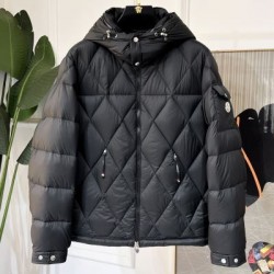 2024FW MONCLER モンクレール 魅力的なポイント メンズ用 ダウンジャケット 