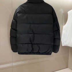 2024FW PRADA プラダ 着まわし抜群カラー メンズ用 ダウンジャケット 