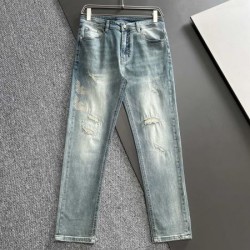 2024FW ARMANI アルマーニ 引き続き注目のスタイル ジーパン