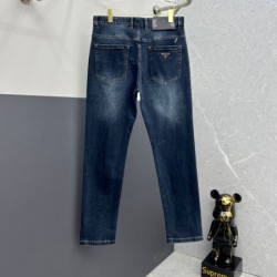 2024FW PRADA プラダ この秋冬注目のトップス ジーパン