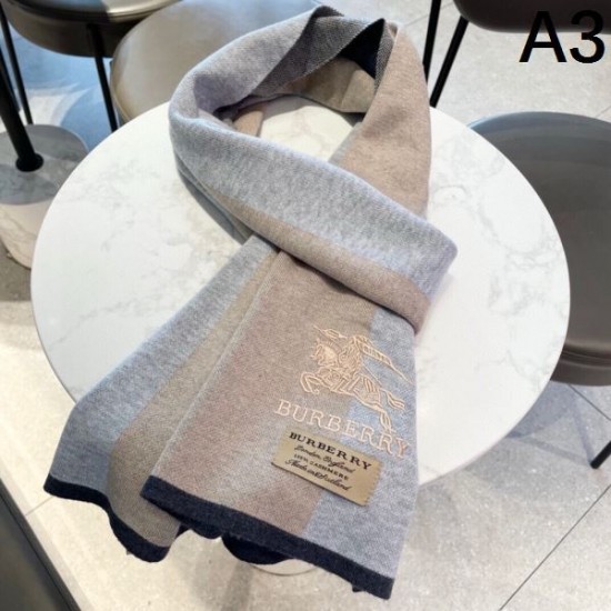 2024FW スカーフ BURBERRY バーバリー 使えて可愛いデザイン冬新品 2024FW スカーフ BURBERRY バーバリー 使えて可愛いデザイン冬新品