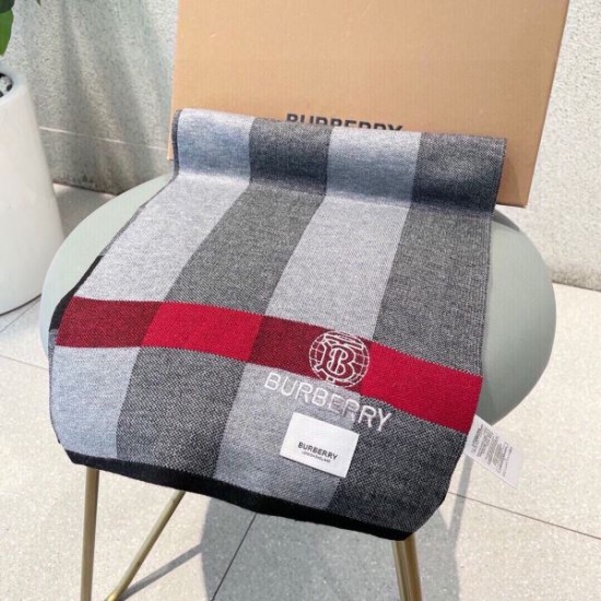 2024FW スカーフ BURBERRY バーバリー 色気のあるスタイルに仕上げ