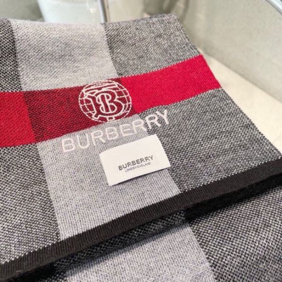 2024FW スカーフ BURBERRY バーバリー 色気のあるスタイルに仕上げ