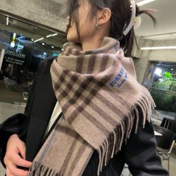 2024FW スカーフ BURBERRY バーバリー 数年愛用しても人気アイテム