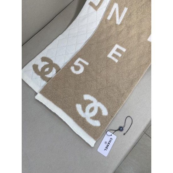 2024FW スカーフ CHANEL シャネル 絶対に抑えておきたいトレンド 2024FW スカーフ CHANEL シャネル 絶対に抑えておきたいトレンド