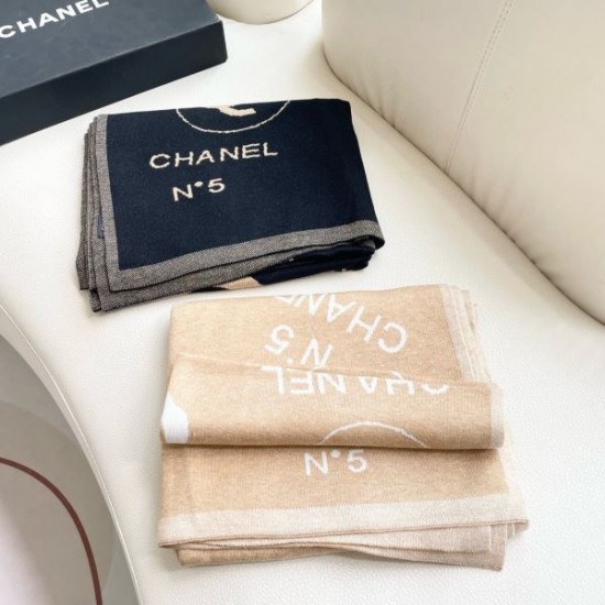 2024FW スカーフ CHANEL シャネル 秋冬シーズン継続トレンド新着 2024FW スカーフ CHANEL シャネル 秋冬シーズン継続トレンド新着