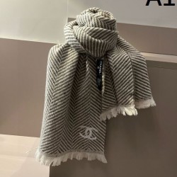 2024FW スカーフ CHANEL シャネル 秋冬に使えるおすすめトップス
