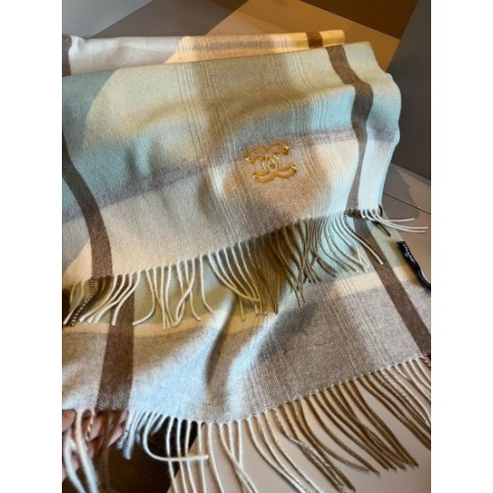 2024FW スカーフ CHANEL シャネル 注目ブランドスタイル良く見せ 2024FW スカーフ CHANEL シャネル 注目ブランドスタイル良く見せ