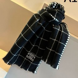 2024FW スカーフ CHANEL シャネル クラシックな雰囲気のトップス
