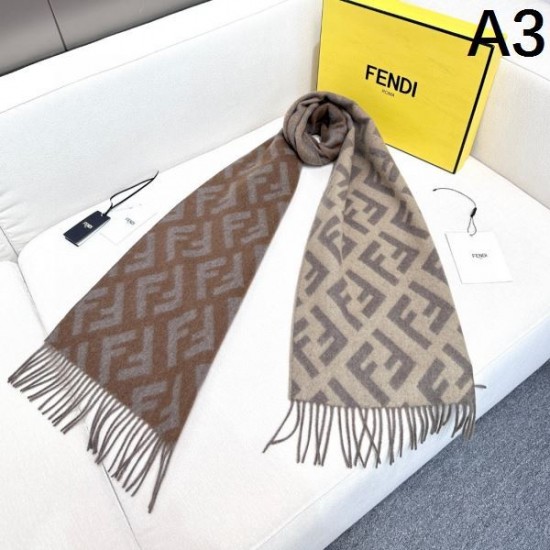 2024FW スカーフ FENDI フェンデイ 秋冬ムードを高める最旬トレンド 2024FW スカーフ FENDI フェンデイ 秋冬ムードを高める最旬トレンド