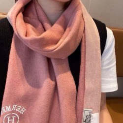 2024FW スカーフ HERMES エルメス 世の流行に左右されないデザイン