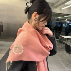 2024FW スカーフ HERMES エルメス プレゼントやギフトにもオススメ