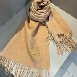 2024FW スカーフ HERMES エルメス シンプルで大人っぽい印象が素敵