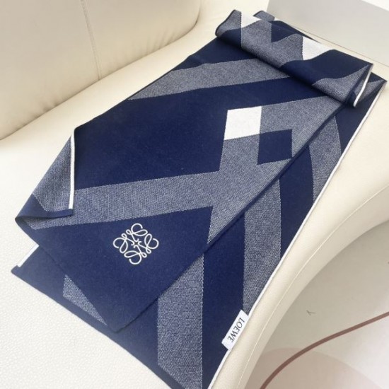 2024FW スカーフ LOEWE ロエベ 最新先取りおしゃれなロゴ入り