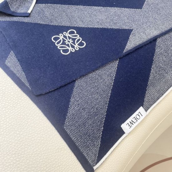 2024FW スカーフ LOEWE ロエベ 最新先取りおしゃれなロゴ入り