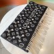 2024FW スカーフ LOUIS VUITTON ルイヴィトン スタイリッシュな雰囲気 2024FW スカーフ LOUIS VUITTON ルイヴィトン スタイリッシュな雰囲気