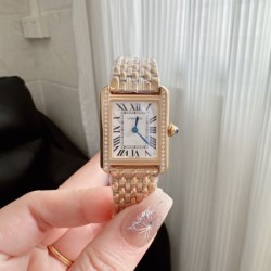 2024SS デイリー使いに実用性抜群 CARTIER カルティエ 時計 ウォッチ
