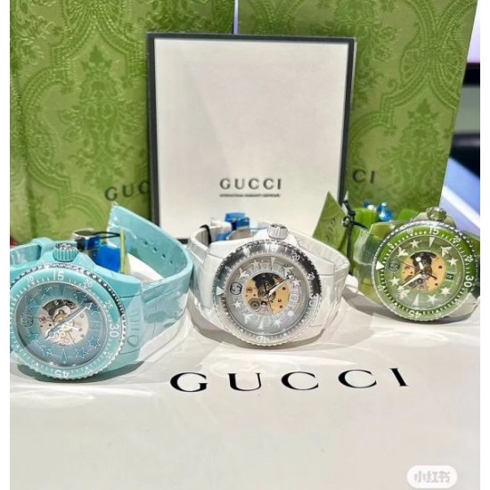 2024SS キレイめな印象を与えてくれ GUCCI グッチ 時計 ウォッチ 2024SS キレイめな印象を与えてくれ GUCCI グッチ 時計 ウォッチ