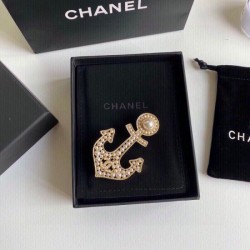 昨年も人気のアイテム新品 2024SS ブローチ CHANEL シャネル