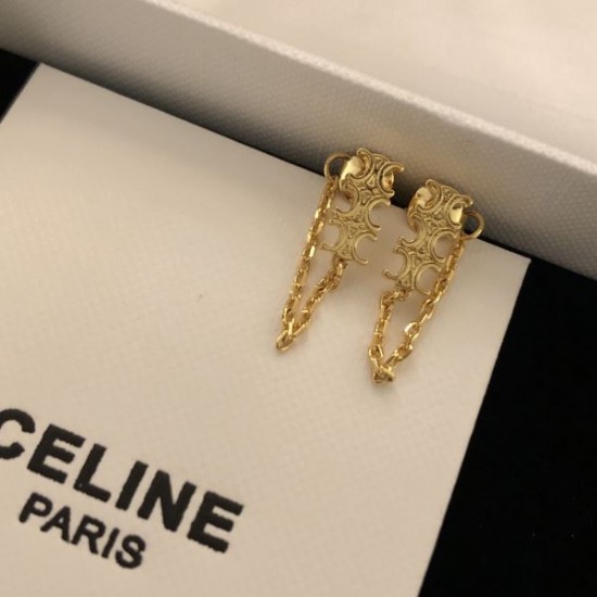 見逃せない注目春季精品 2024SS イヤリング CELINE セリーヌ 見逃せない注目春季精品 2024SS イヤリング CELINE セリーヌ