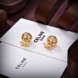 スタイリッシュな雰囲気 2024SS イヤリング CELINE セリーヌ
