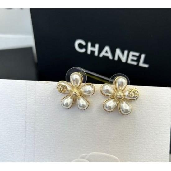 最後の春夏コレクション 2024SS イヤリング CHANEL シャネル 最後の春夏コレクション 2024SS イヤリング CHANEL シャネル