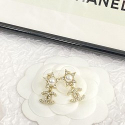 オシャレにまとめる逸品 2024SS イヤリング CHANEL シャネル