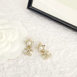 オシャレにまとめる逸品 2024SS イヤリング CHANEL シャネル