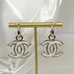 新作限定めっちゃ綺麗色 2024SS イヤリング CHANEL シャネル