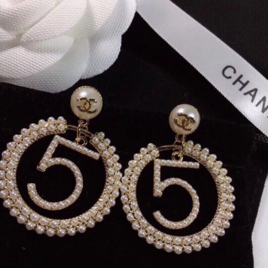 最新☆大人気☆話題沸騰 2024SS イヤリング CHANEL シャネル 最新☆大人気☆話題沸騰 2024SS イヤリング CHANEL シャネル