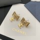 オシャレに見せられます 2024SS イヤリング CHANEL シャネル オシャレに見せられます 2024SS イヤリング CHANEL シャネル