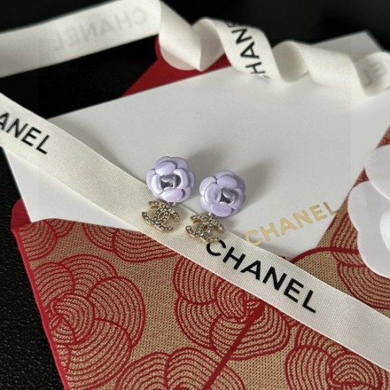個性的な印象に仕上がり 2024SS イヤリング CHANEL シャネル 個性的な印象に仕上がり 2024SS イヤリング CHANEL シャネル