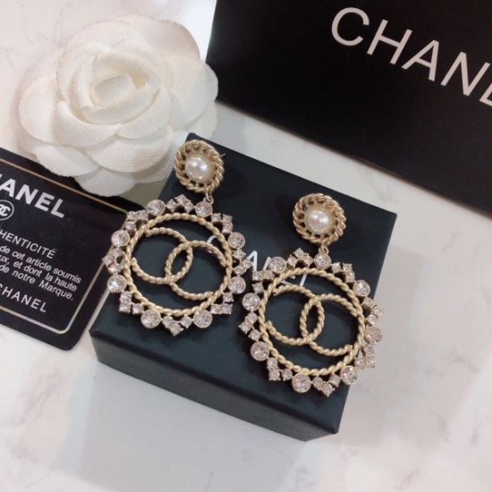 ファッション感度の高い 2024SS イヤリング CHANEL シャネル ファッション感度の高い 2024SS イヤリング CHANEL シャネル